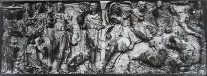 Римские барельефы из КампоСанто 